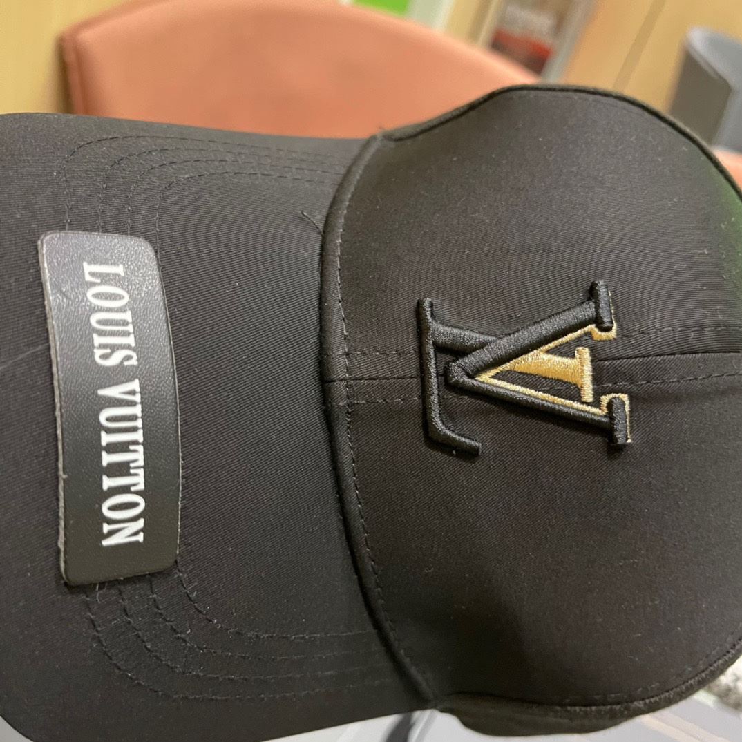 Louis Vuitton Caps